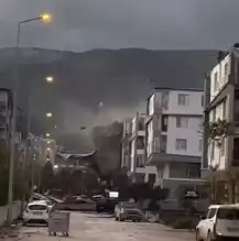 Şiddetli Fırtınada Çatı Uçtu!