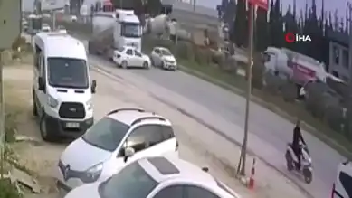 Beton Mikseri Otomobili Metrelerce Sürükledi!