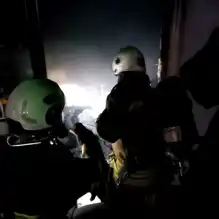 Dörtyol'da Ev Yangını: İki Yaralı Kurtarıldı