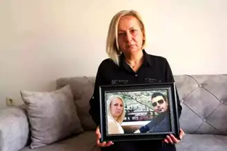Hatay Enkazından Kurtulan Cemile Hanım'ın Acılı Bekleyişi