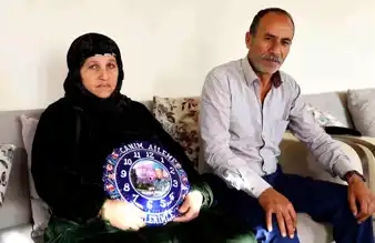 Güneş Ailesi, Suriye'deki Oğullarını Bekliyor
