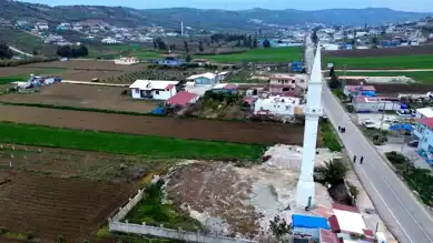 Hatay'da Deprem Yıkımı: Camiler ve Minareler Bekliyor