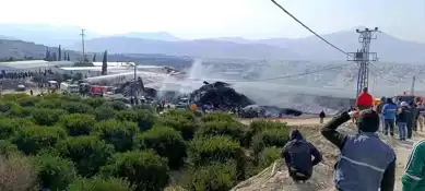 Hatay Samandağ'da İşçi Yatakhanesi Yandı