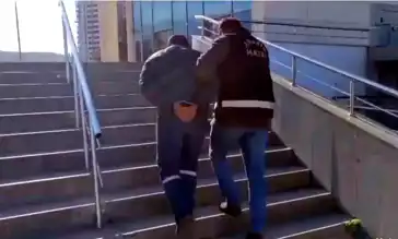Arsuz'da Hırsızlıktan Aranan Şahıs Yakalandı