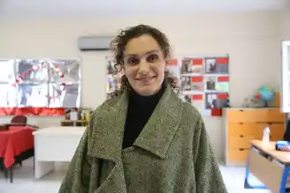 Öğretmen, Atıklarla Okulunu Dönüştürdü!