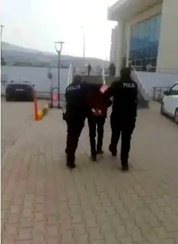 Arsuz'da Aranan Hırsız Yakalandı