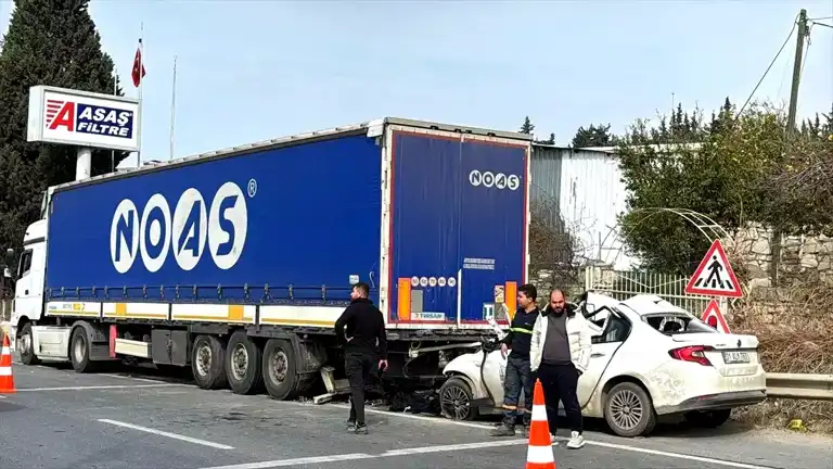Belen'de Trafik Kazası: Sürücü Öldü