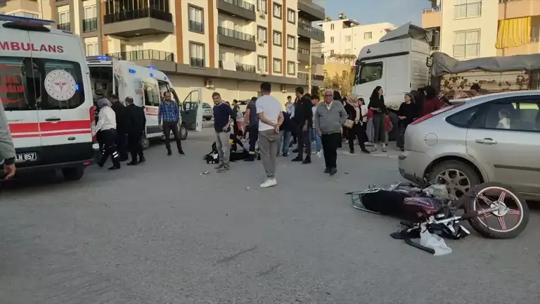 Dörtyol'da Trafik Kazası: 3 Yaralı