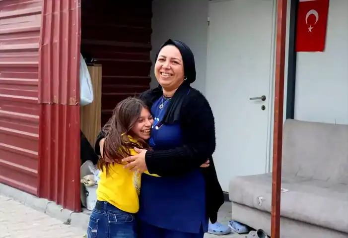 Depremden Sonra Hayatına Yeniden Başlayan Fatma'nın Hayali: Piyano