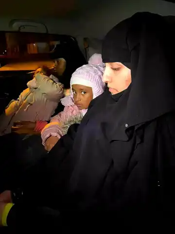Hatay'da 5 Kaçak Göçmen Yakalandı, 2 Gözaltına Alındı