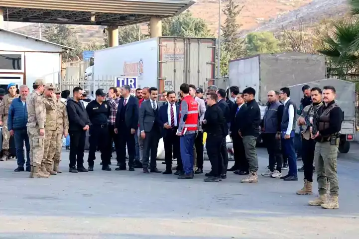 Güney Sınırındaki Yoğunluk: Gümrük Kapısı Denetlendi