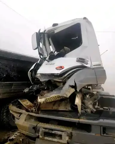 Hatay Yayladağı'nda Çarpışma: 2 Yaralı