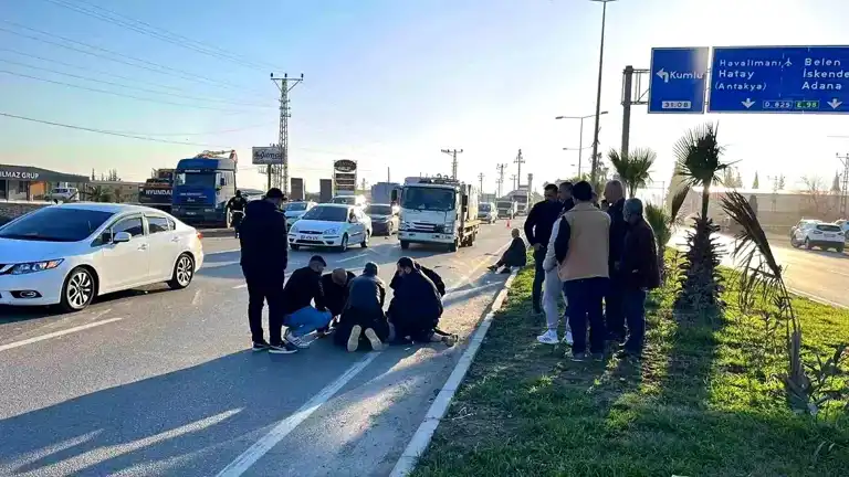 Kırıkhan'da Kadın Kamyon Çarpması Sonucu Hayatını Kaybetti
